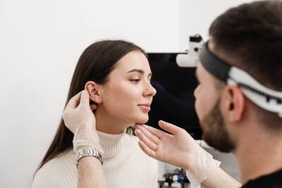 Como funciona a otoplastia