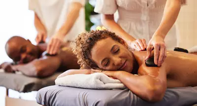 Beneficios da massagem relaxante - Dermaclub