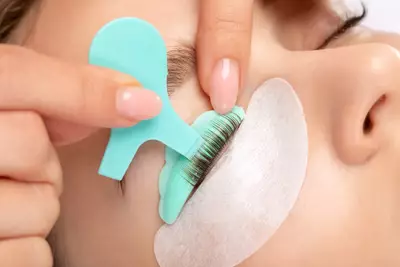 Entenda o que e Lash Lifting