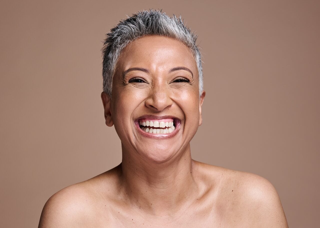 Pessoa com lifting facial